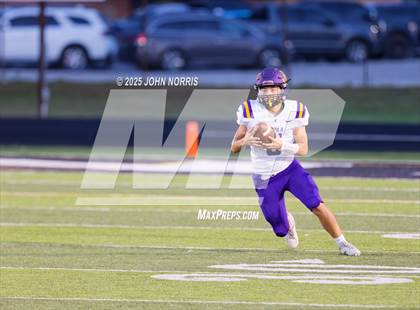 Thumbnail 1 in Angola @ Leo photogallery.