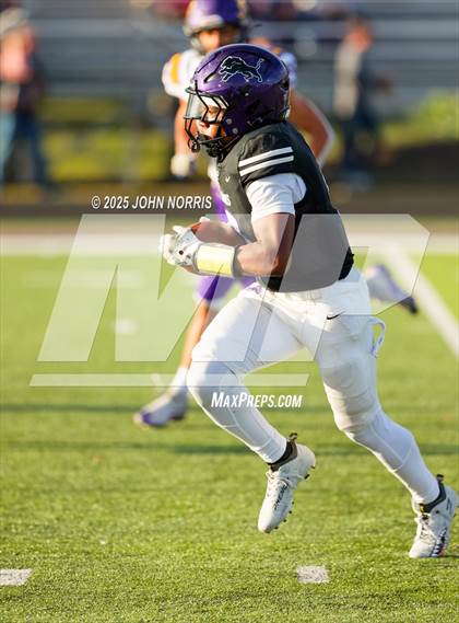 Thumbnail 3 in Angola @ Leo photogallery.