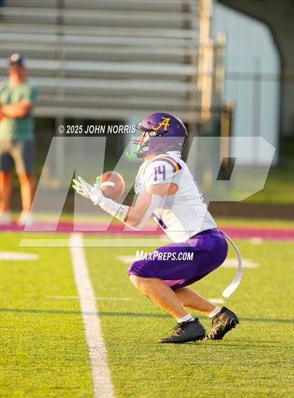 Thumbnail 1 in Angola @ Leo photogallery.