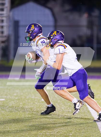 Thumbnail 1 in Angola @ Leo photogallery.