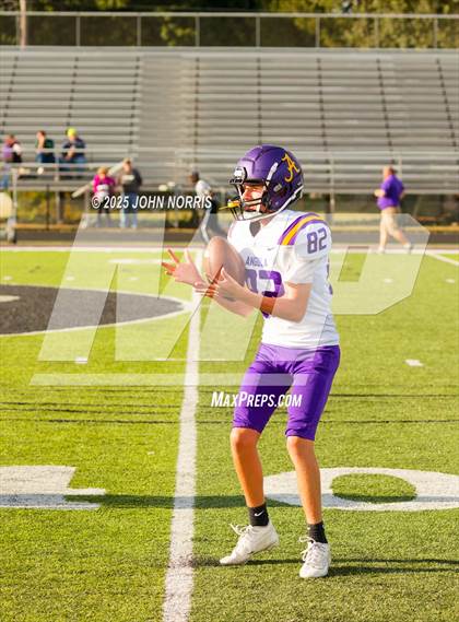 Thumbnail 3 in Angola @ Leo photogallery.