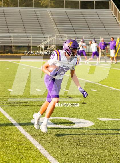 Thumbnail 2 in Angola @ Leo photogallery.