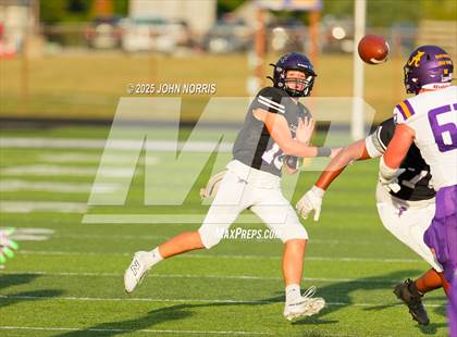 Thumbnail 1 in Angola @ Leo photogallery.