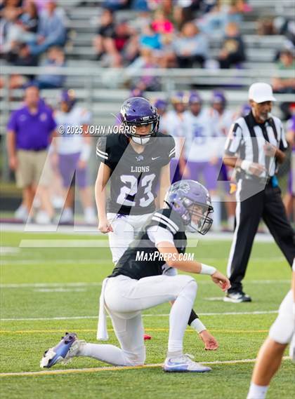 Thumbnail 3 in Angola @ Leo photogallery.