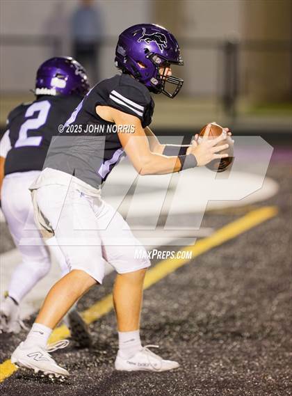 Thumbnail 1 in Angola @ Leo photogallery.