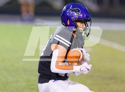 Thumbnail 2 in Angola @ Leo photogallery.