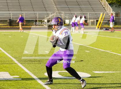 Thumbnail 2 in Angola @ Leo photogallery.