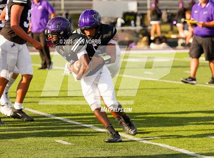 Thumbnail 1 in Angola @ Leo photogallery.