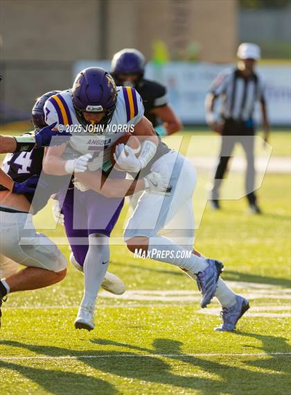 Thumbnail 3 in Angola @ Leo photogallery.