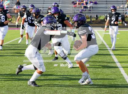 Thumbnail 2 in Angola @ Leo photogallery.