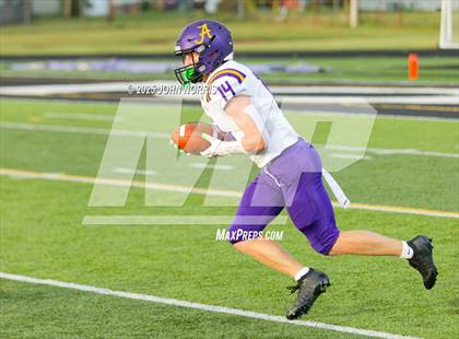 Thumbnail 3 in Angola @ Leo photogallery.