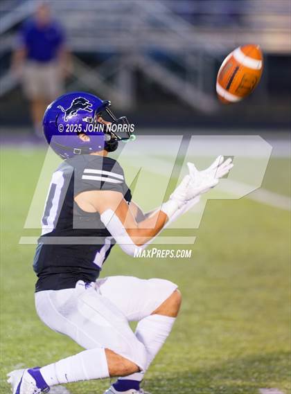 Thumbnail 3 in Angola @ Leo photogallery.