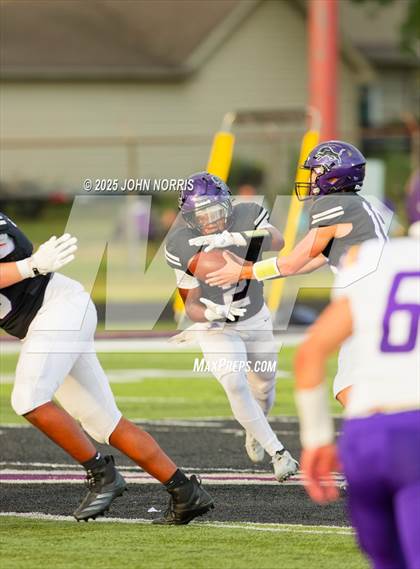 Thumbnail 1 in Angola @ Leo photogallery.