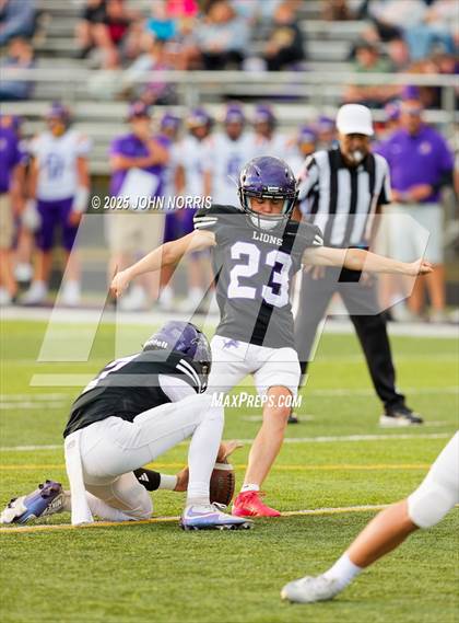 Thumbnail 1 in Angola @ Leo photogallery.