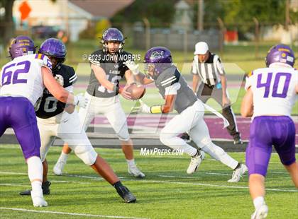 Thumbnail 3 in Angola @ Leo photogallery.