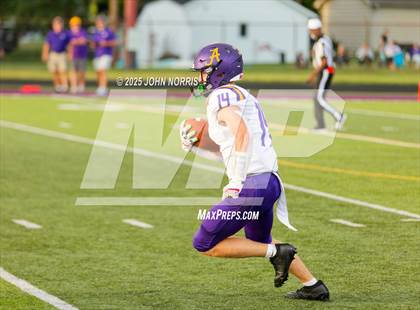 Thumbnail 3 in Angola @ Leo photogallery.