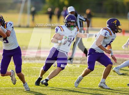 Thumbnail 2 in Angola @ Leo photogallery.