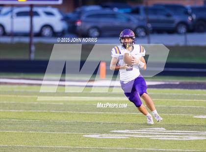 Thumbnail 3 in Angola @ Leo photogallery.