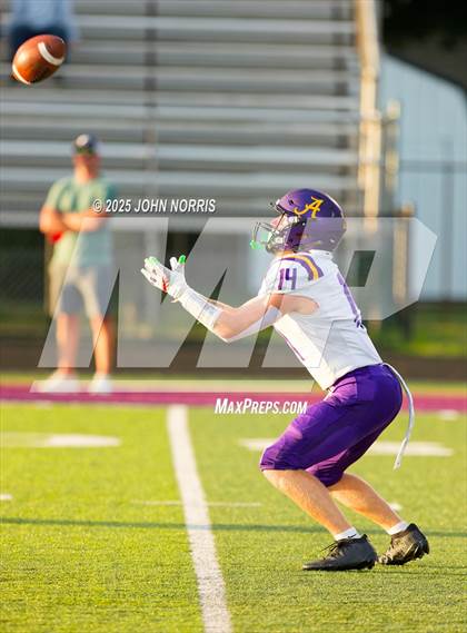 Thumbnail 3 in Angola @ Leo photogallery.