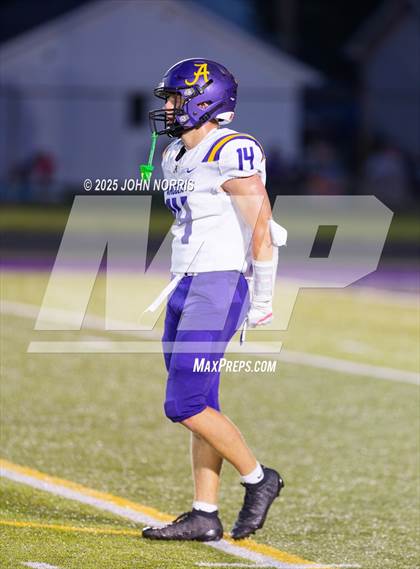 Thumbnail 3 in Angola @ Leo photogallery.