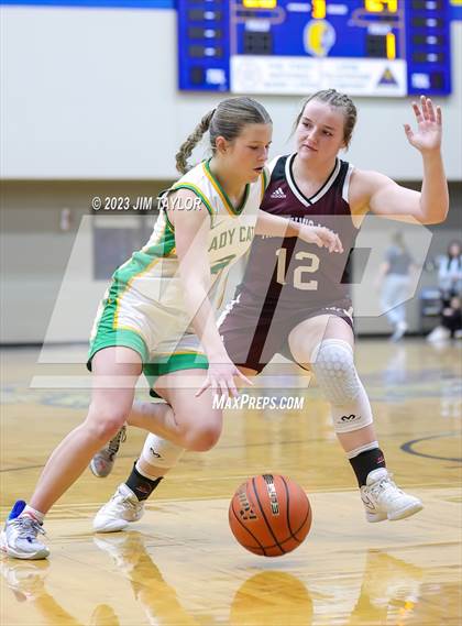 Thumbnail 1 in Martins Mill vs Idalou (Lipan HD Howard Classic) photogallery.