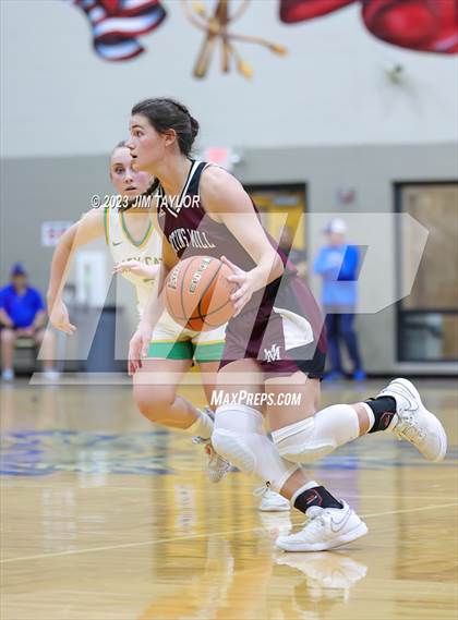 Thumbnail 3 in Martins Mill vs Idalou (Lipan HD Howard Classic) photogallery.