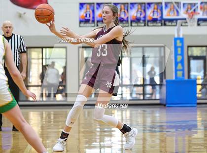 Thumbnail 2 in Martins Mill vs Idalou (Lipan HD Howard Classic) photogallery.