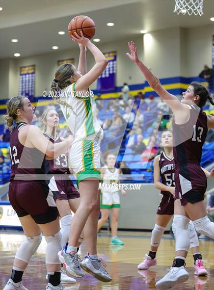 Thumbnail 2 in Martins Mill vs Idalou (Lipan HD Howard Classic) photogallery.