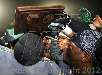 Thumbnail 1 in Clovis North @ Long Beach Poly (CIF SoCal Regional D1 Final) photogallery.