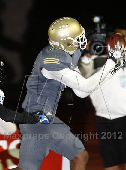 Thumbnail 3 in Clovis North @ Long Beach Poly (CIF SoCal Regional D1 Final) photogallery.
