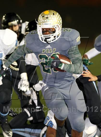 Thumbnail 1 in Clovis North @ Long Beach Poly (CIF SoCal Regional D1 Final) photogallery.