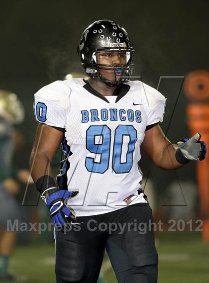 Thumbnail 2 in Clovis North @ Long Beach Poly (CIF SoCal Regional D1 Final) photogallery.