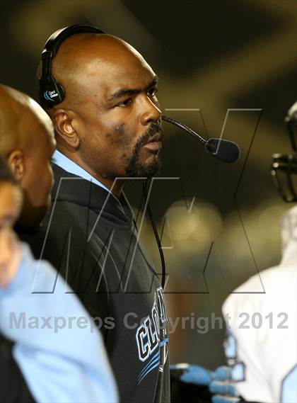 Thumbnail 2 in Clovis North @ Long Beach Poly (CIF SoCal Regional D1 Final) photogallery.