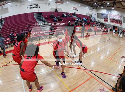 Thumbnail 2 in Lodi vs. Lincoln photogallery.