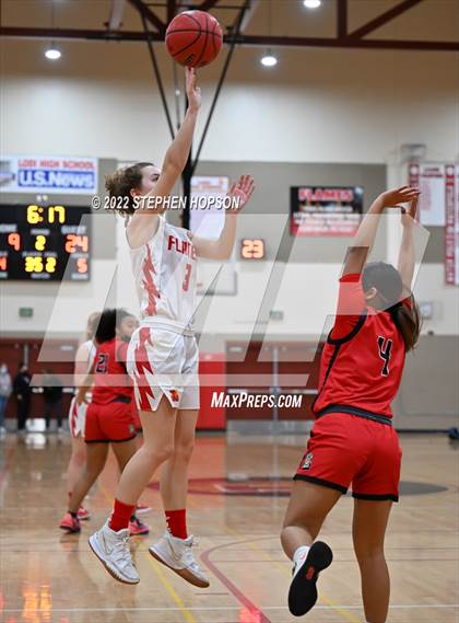 Thumbnail 3 in Lodi vs. Lincoln photogallery.