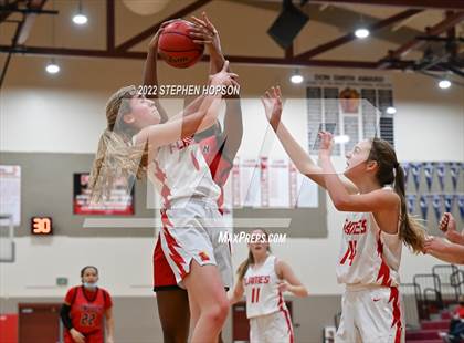 Thumbnail 1 in Lodi vs. Lincoln photogallery.