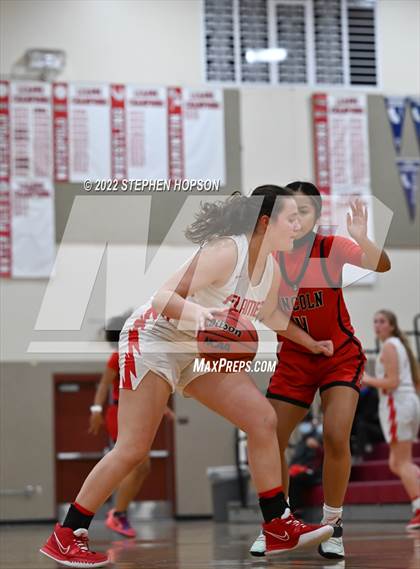 Thumbnail 2 in Lodi vs. Lincoln photogallery.