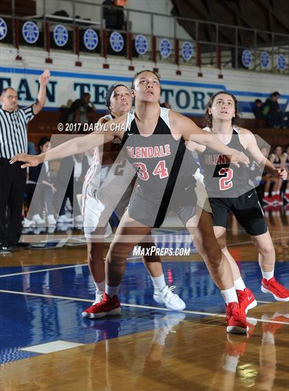 Thumbnail 1 in La Salle vs Glendale (San Marino Tournament) photogallery.
