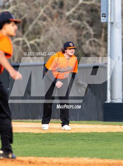 Thumbnail 1 in Terry Sanford @ South View photogallery.