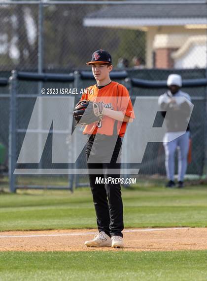 Thumbnail 3 in Terry Sanford @ South View photogallery.