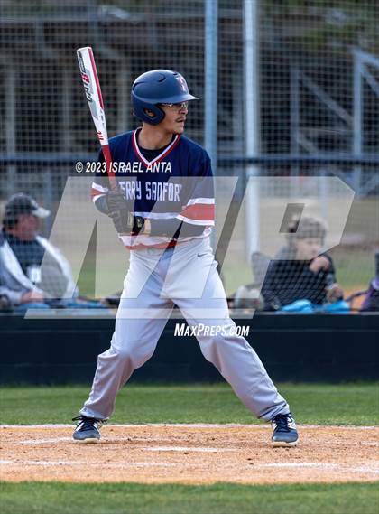 Thumbnail 2 in Terry Sanford @ South View photogallery.