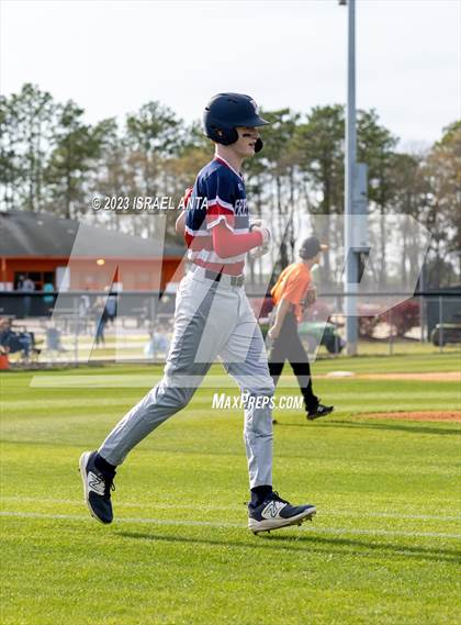 Thumbnail 2 in Terry Sanford @ South View photogallery.