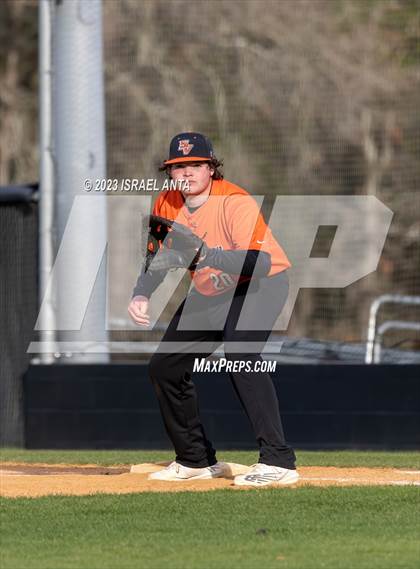 Thumbnail 3 in Terry Sanford @ South View photogallery.