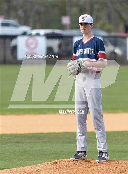 Thumbnail 1 in Terry Sanford @ South View photogallery.