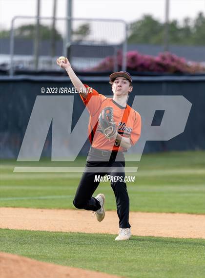 Thumbnail 2 in Terry Sanford @ South View photogallery.