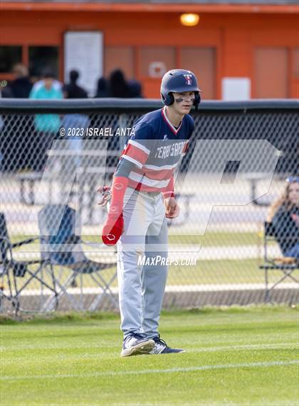 Thumbnail 1 in Terry Sanford @ South View photogallery.