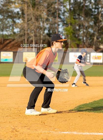 Thumbnail 3 in Terry Sanford @ South View photogallery.