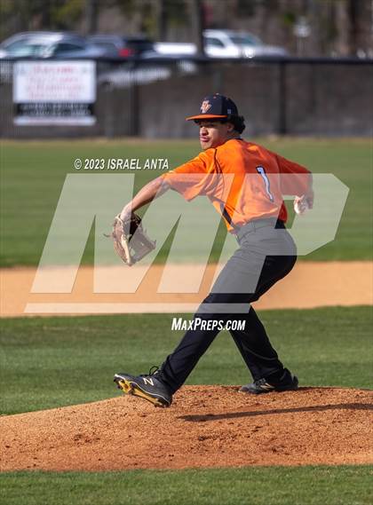 Thumbnail 1 in Terry Sanford @ South View photogallery.