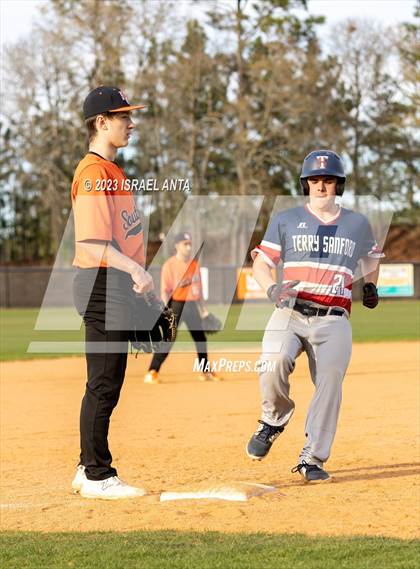 Thumbnail 2 in Terry Sanford @ South View photogallery.