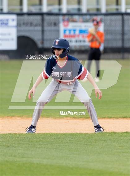 Thumbnail 2 in Terry Sanford @ South View photogallery.